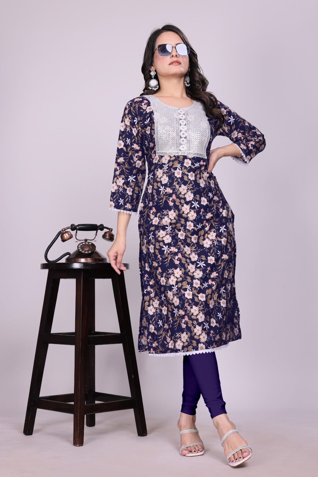 STYLISH LADIES KURTI